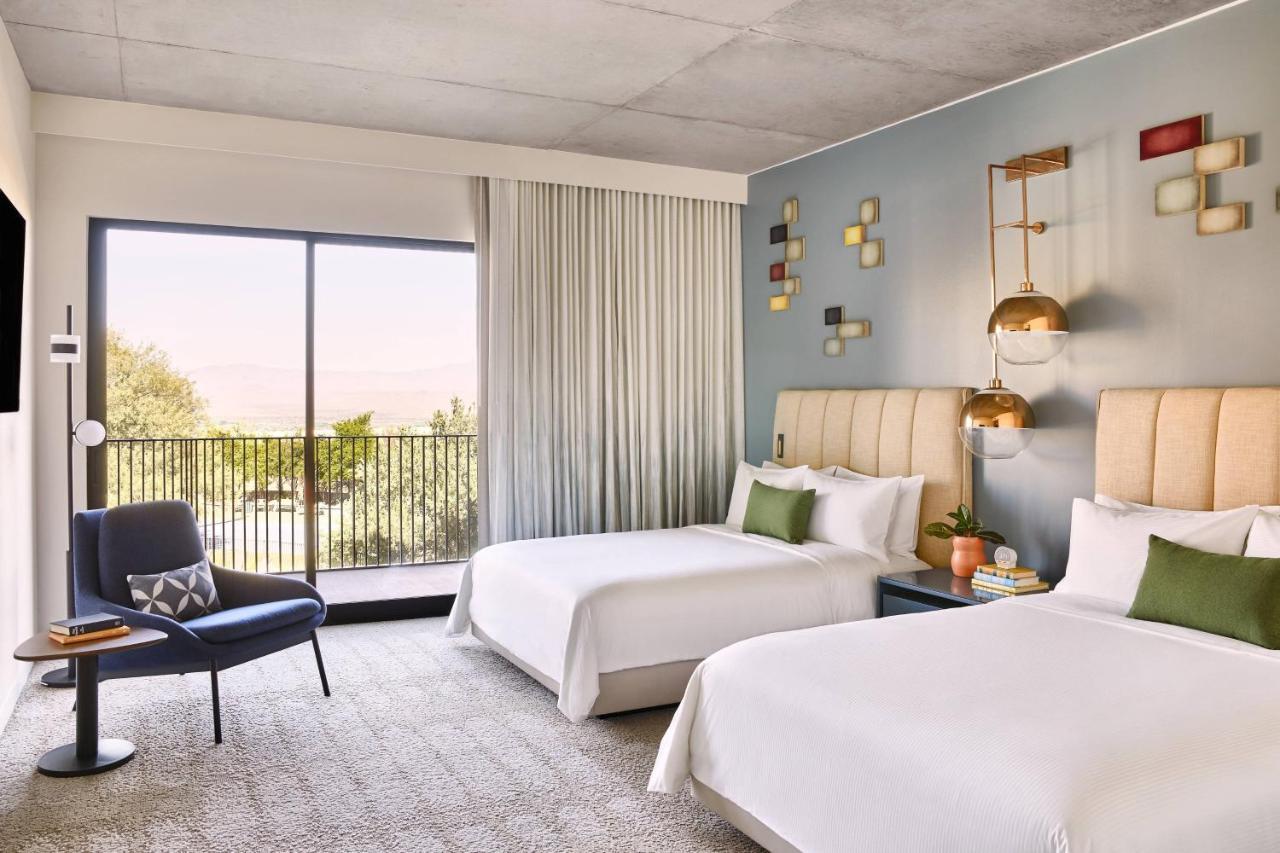 Chambre 2 Lits Queen-Size - Vue sur Montagne