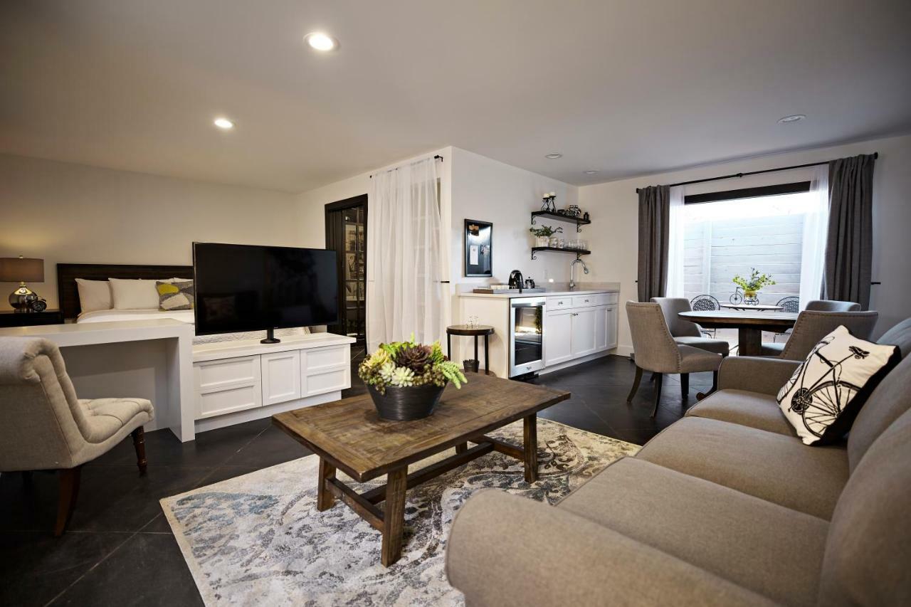 Superior Apartment,1589399104:JPEG