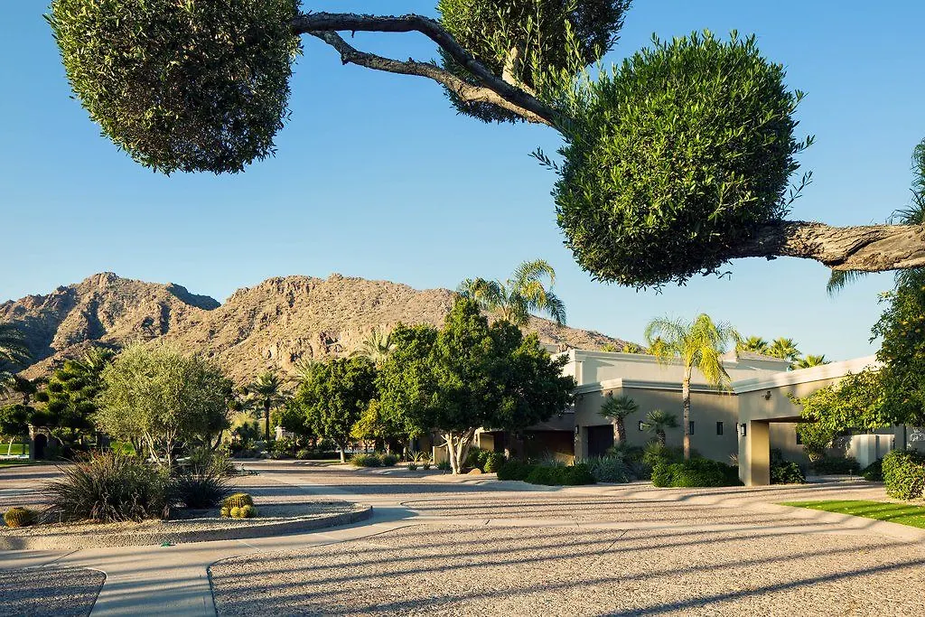 Phoenician Residences. A Luxury Collection Residence Club. Scottsdale-1
